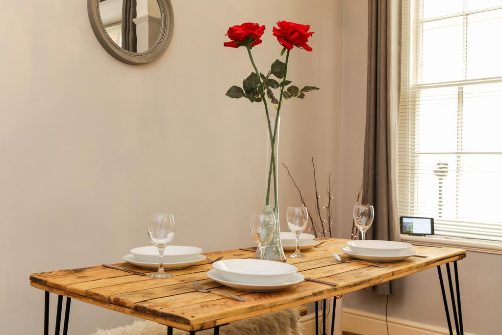 The Abberley Apartment - Stay Worcestershire Eksteriør billede