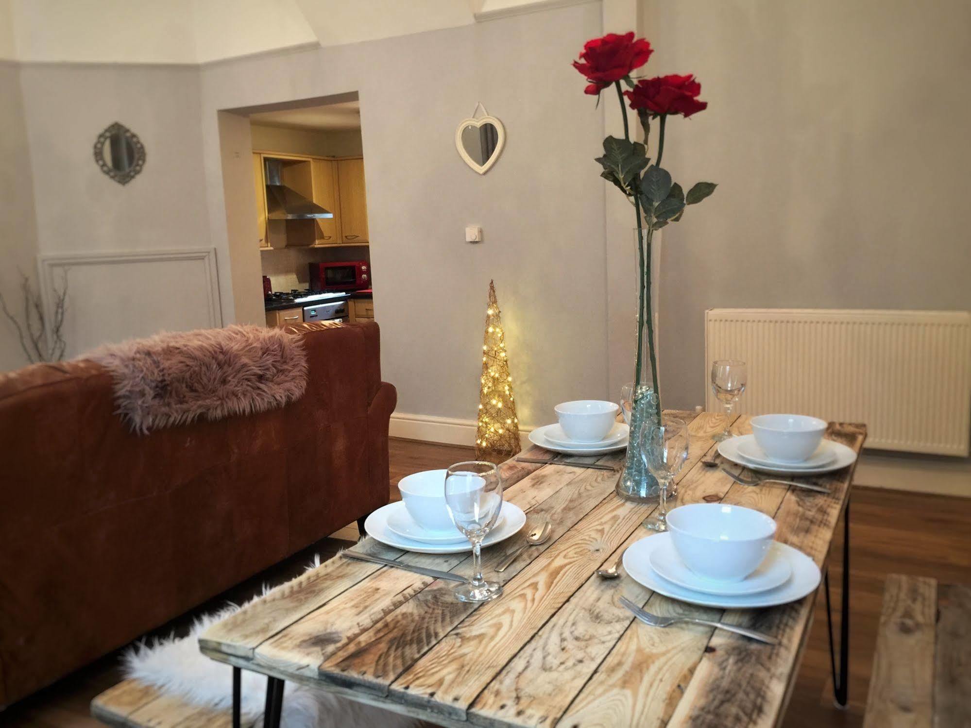 The Abberley Apartment - Stay Worcestershire Eksteriør billede